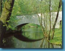 Brcke zum Hauptschlo